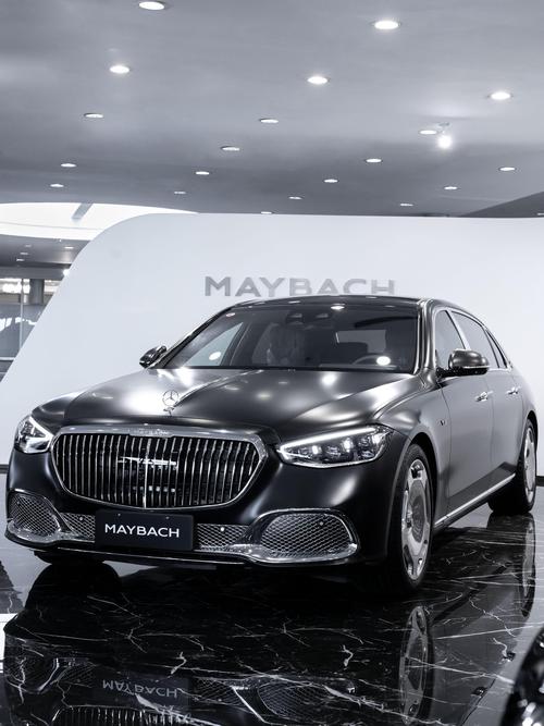 东莞92岚图汽车的售后服务让用户无忧出行，迈巴赫未来的豪华车趋势